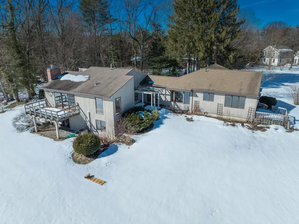 1114 S East St, Amherst, MA 01002 - #1