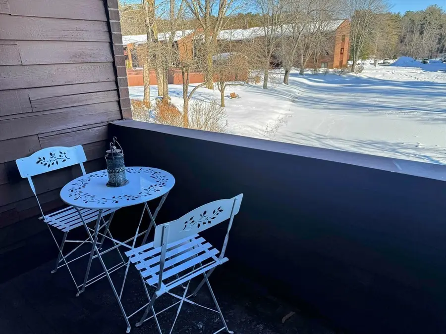 15 Davis Rd #B11, Acton, MA 01720 - #3