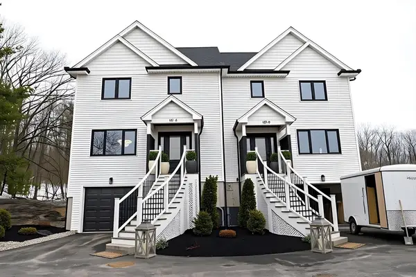 181 Electric #B, Lunenburg, MA 01462