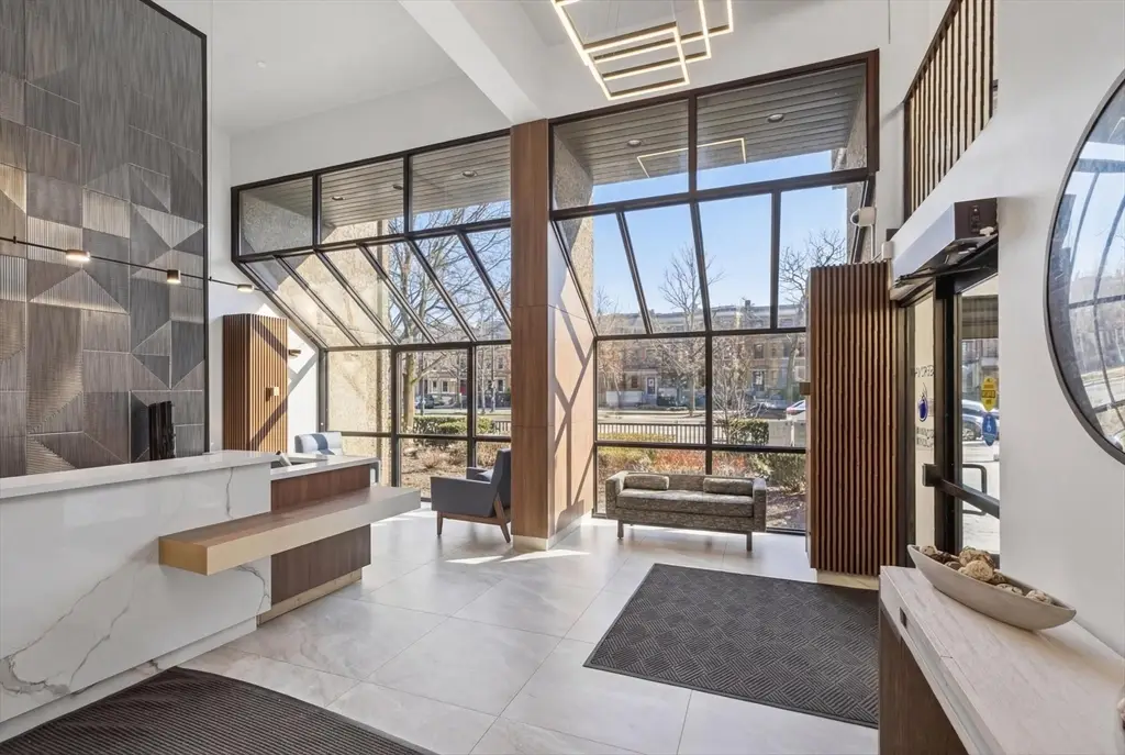 1731 Beacon St #114, Brookline, MA 02445 - #1