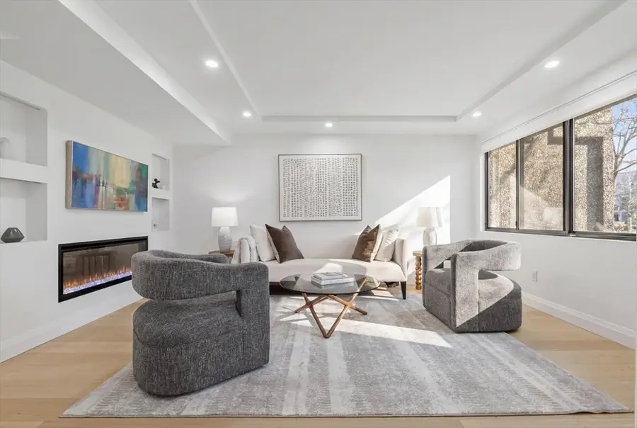 1731 Beacon St #114, Brookline, MA 02445 - #2