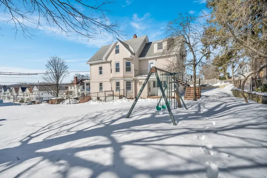 75 Warren St, Medford, MA 02155 - #2