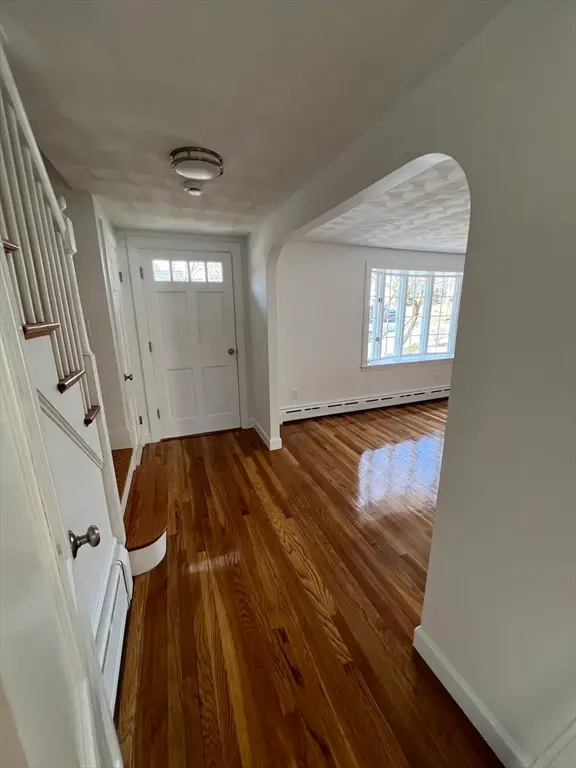 37 Clinton Rd, Melrose, MA 02176 - #3