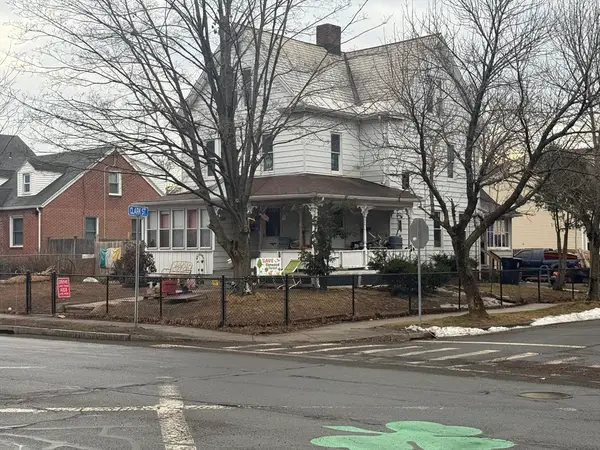 2129 Northampton St, Holyoke, MA 01040