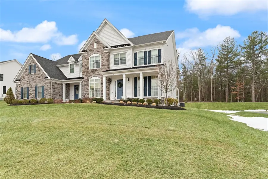 65 Foundry Ln, Canton, MA 02021 - #3