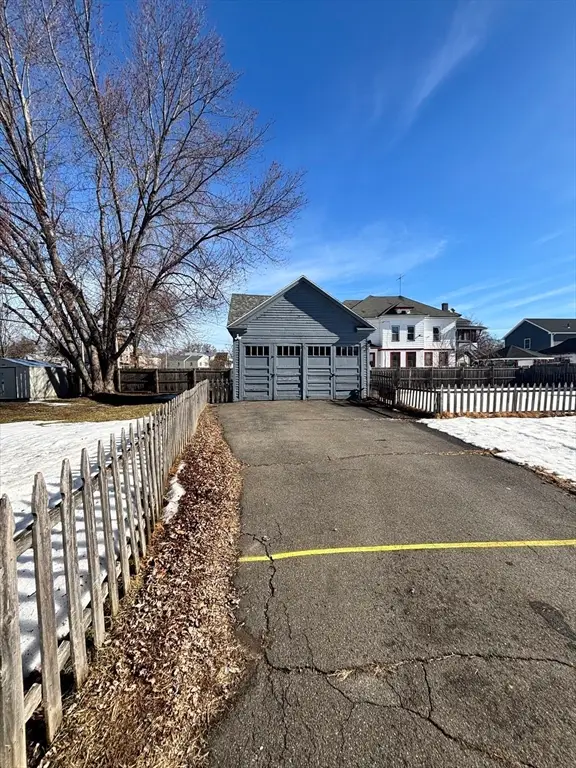 519 Chicopee St, Chicopee, MA 01013 - #3