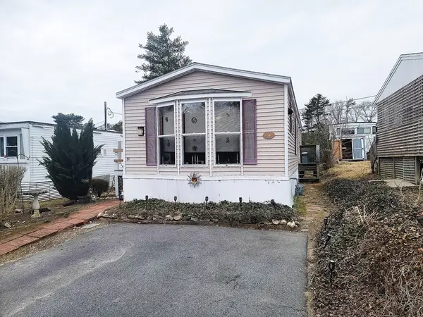 300 Falmouth Rd #51, Mashpee, MA 02649