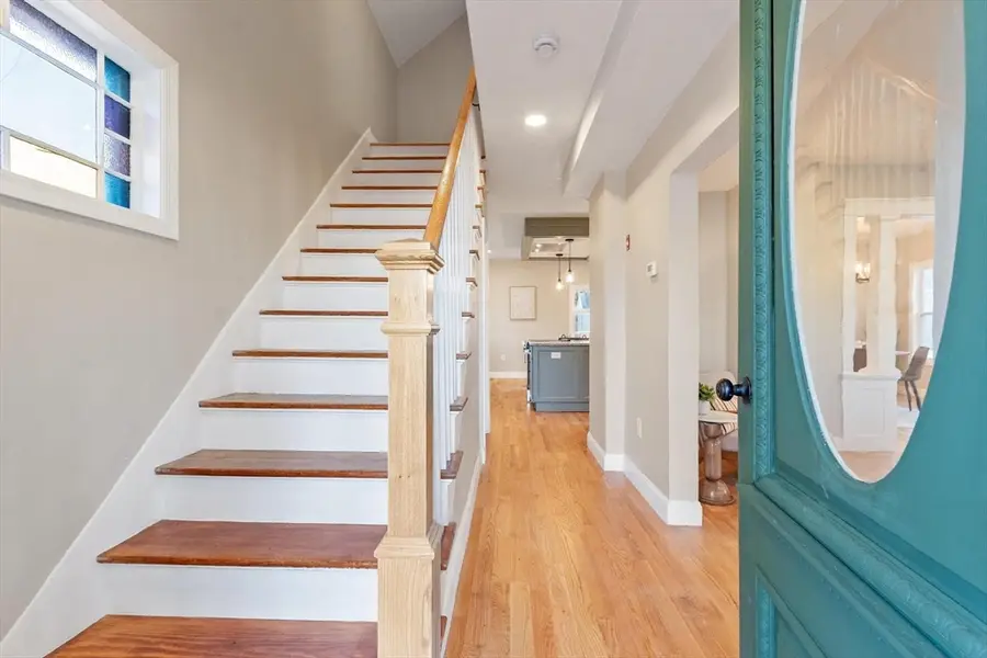 328 Oxford St N, Auburn, MA 01501 - #3