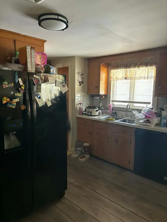 109 Lenox St, Brockton, MA 02301 - #3