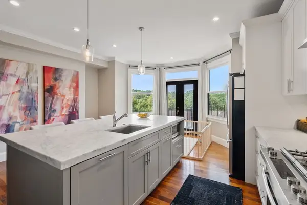 324 Tappan #2, Brookline, MA 02445