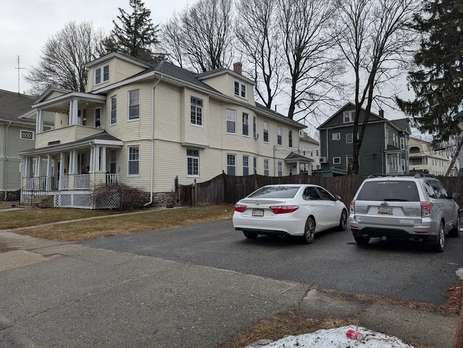 4 Hartshorn, Worcester, MA 01602 - #2