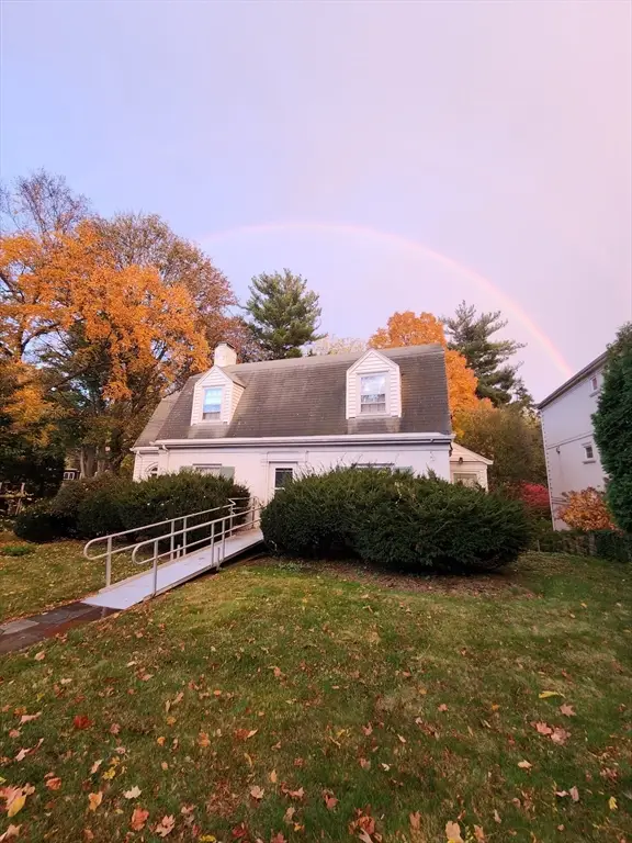 194 Parker, Newton, MA 02459