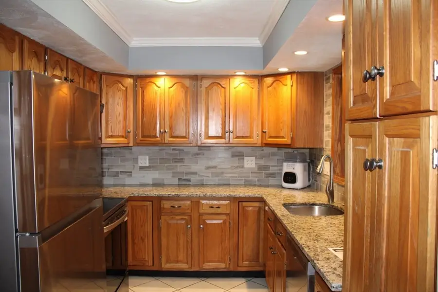 18 Knollwood Rd, Tewksbury, MA 01876 - #2