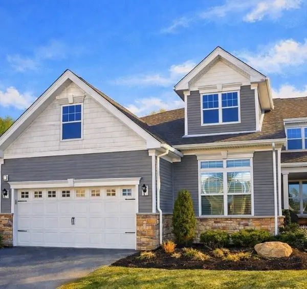 127 Phoebe #127, Methuen, MA 01844