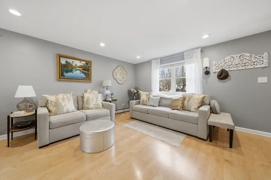 38 Village Green Dr #77, North Andover, MA 01845 - #3