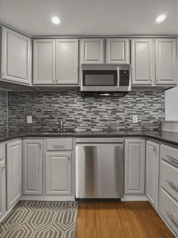 4 Duck Pond Rd #225, Beverly, MA 01915 - #3