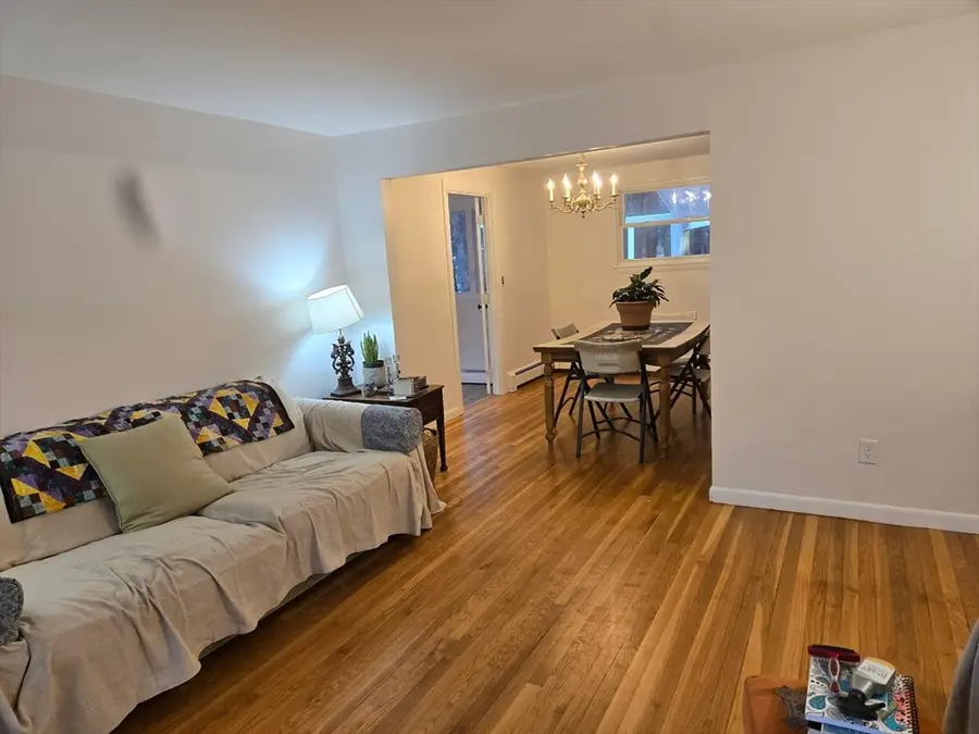 48 Spring Ln, Sharon, MA 02067 - #3