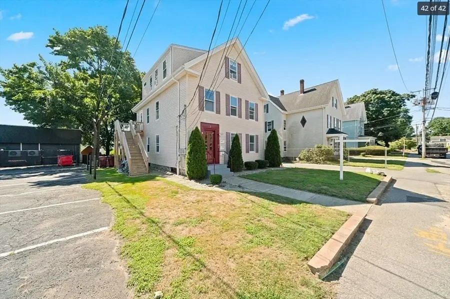 2 Clifford St, Middleboro, MA 02346 - #3