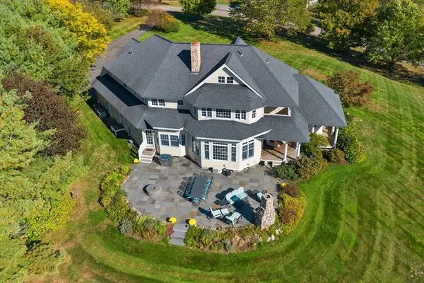 33 Worthen Drive, Groton, MA 01450