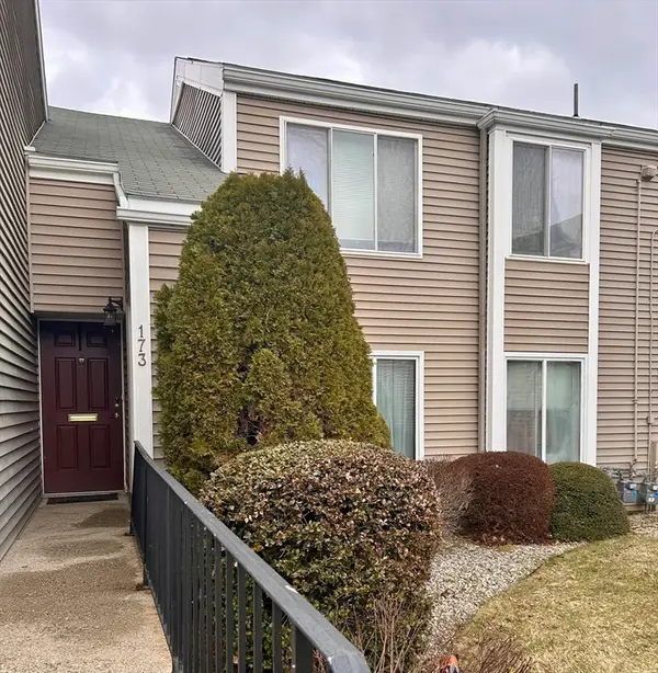 173 Nassau Dr #173, Springfield, MA 01129
