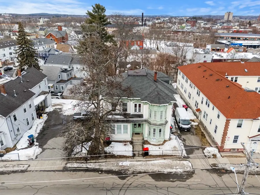 143 Westford St, Lowell, MA 01851 - #3