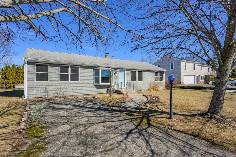 107 Knott Ave, Sandwich, MA 02563 - #2