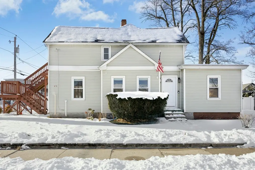 212 Spruce St, Leominster, MA 01453 - #1
