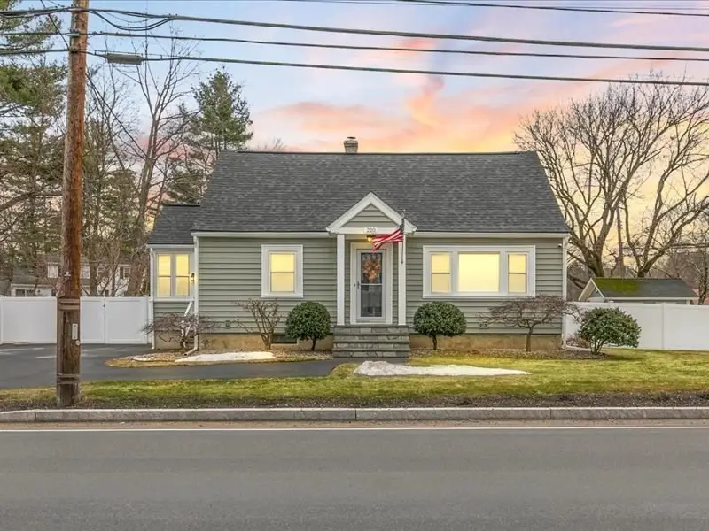 220 Burlington Ave, Wilmington, MA 01887 - #1
