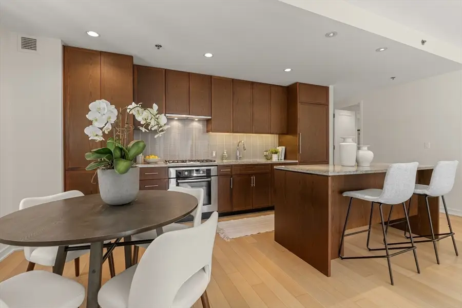 580 Washington St #700, Boston, MA 02111 - #3