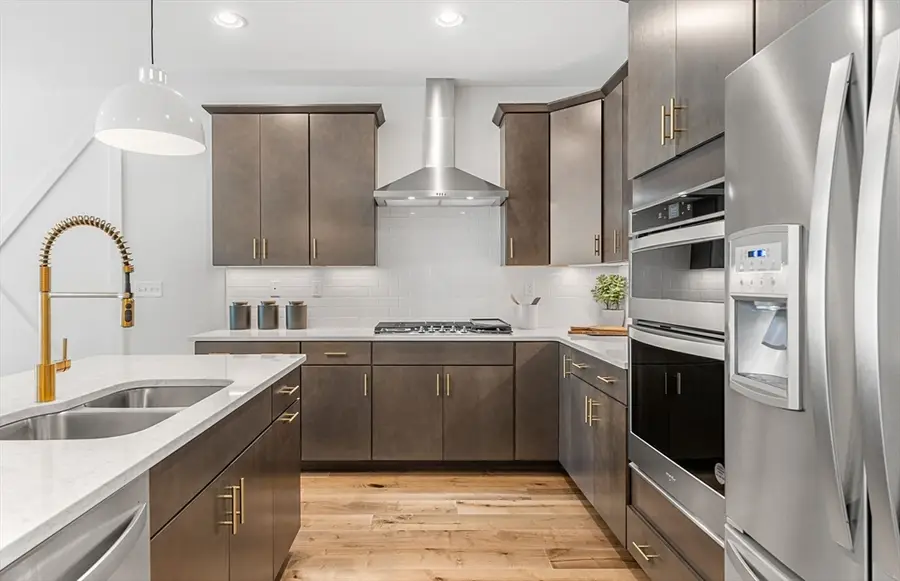 12 Weathervane Drive #21, Walpole, MA 02081 - #3