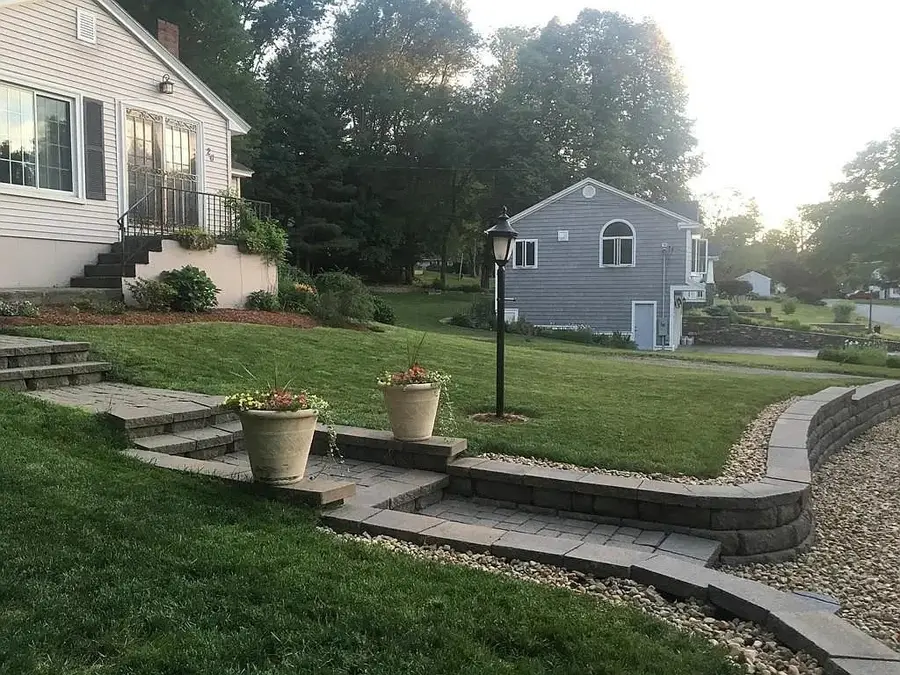 26 Leslie Ln, Millbury, MA 01527 - #2