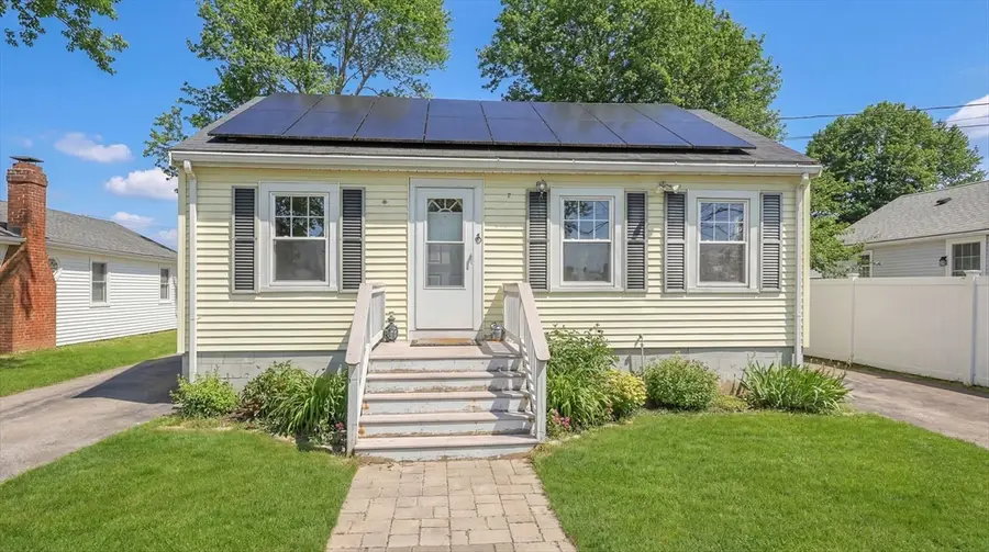 6 Pine St, Wareham, MA 02571 - #2