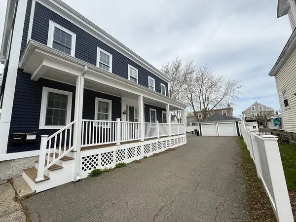 11 Barton St, Salem, MA 01970