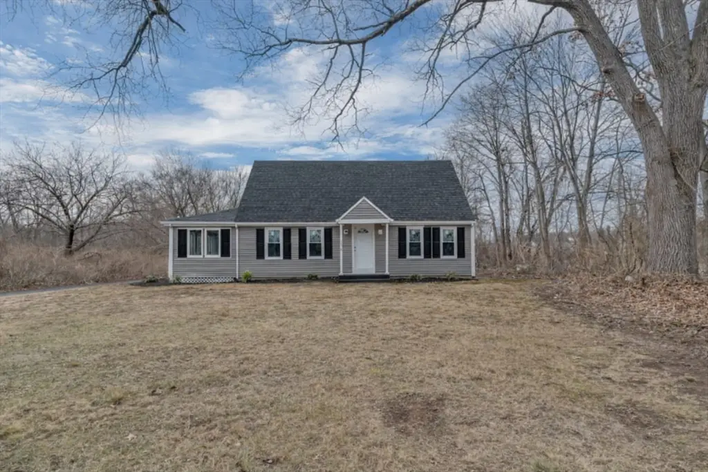 336 Allen Ave, North Attleboro, MA 02760 - #1