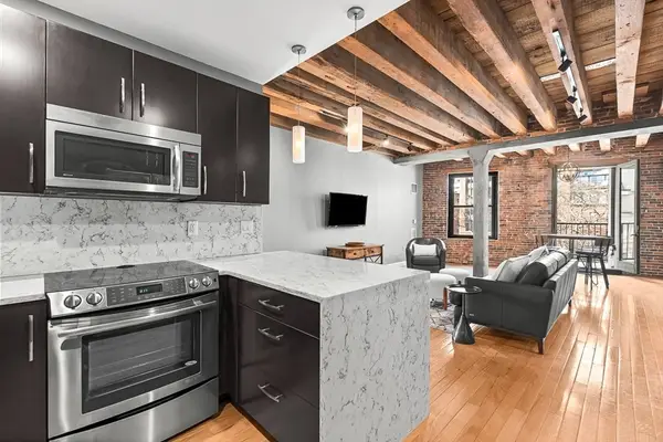 28 Atlantic Ave #314, Boston, MA 02110