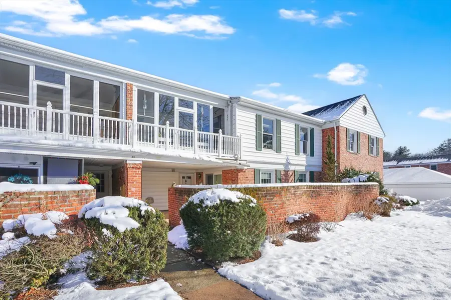 40 Halifax Ct #D, Springfield, MA 01108 - #2