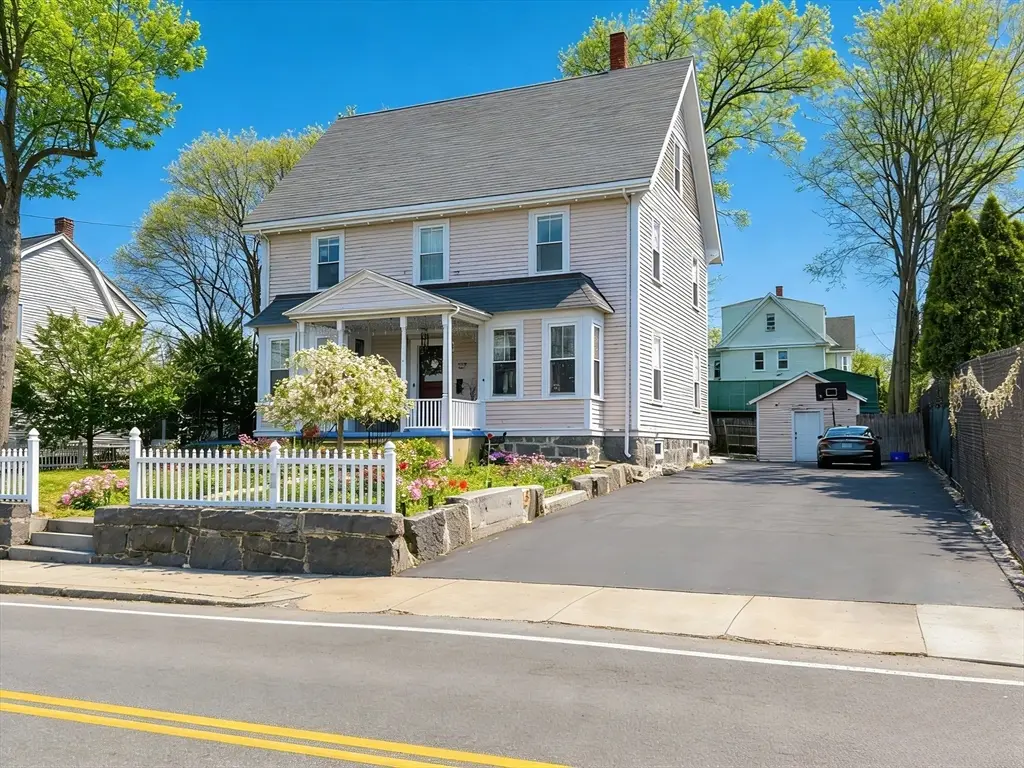 21 Robertson St, Quincy, MA 02169 - #1