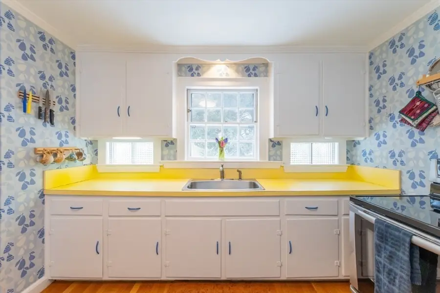 107 Day St, Newton, MA 02466 - #2