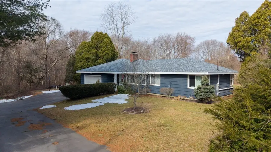 345 Gardner St, New Bedford, MA 02740 - #2