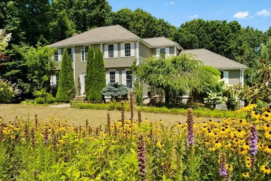 89 Boulder Hill Rd, Jefferson, MA 01522 - #2