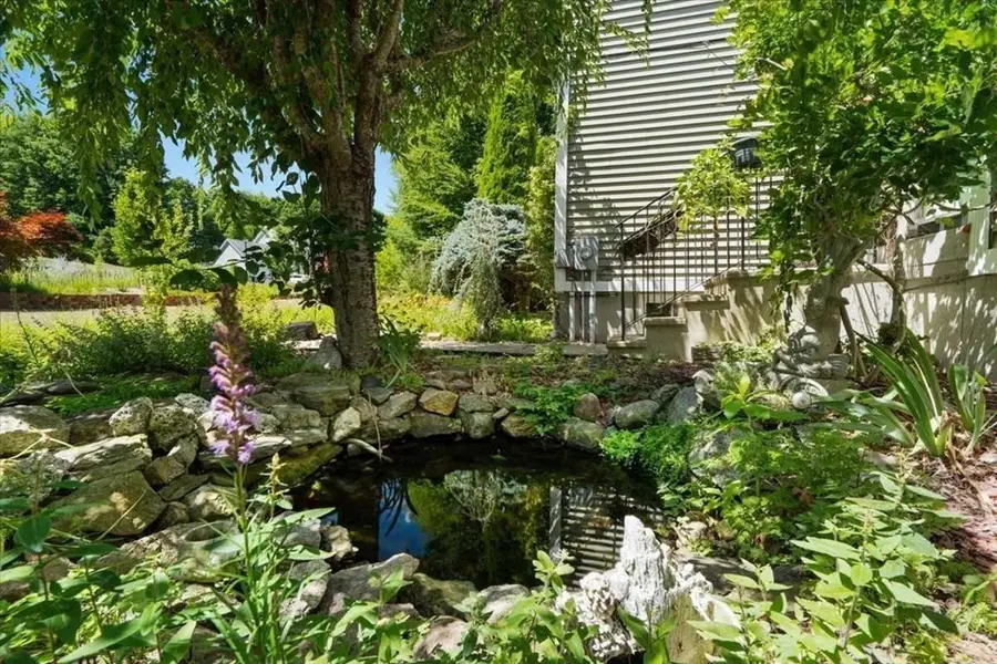 89 Boulder Hill Rd, Jefferson, MA 01522 - #3