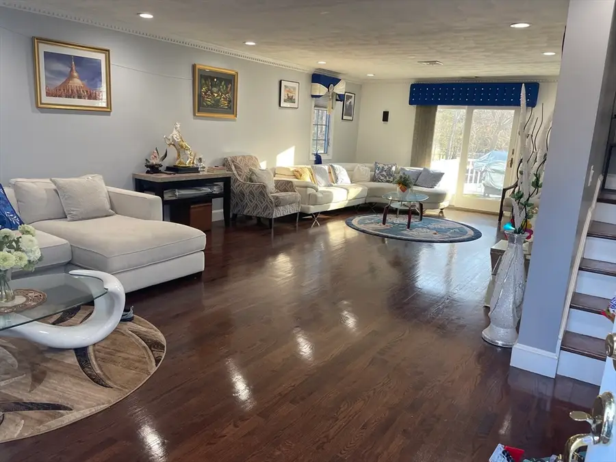 12 Heritage Ln, Saugus, MA 01906 - #3