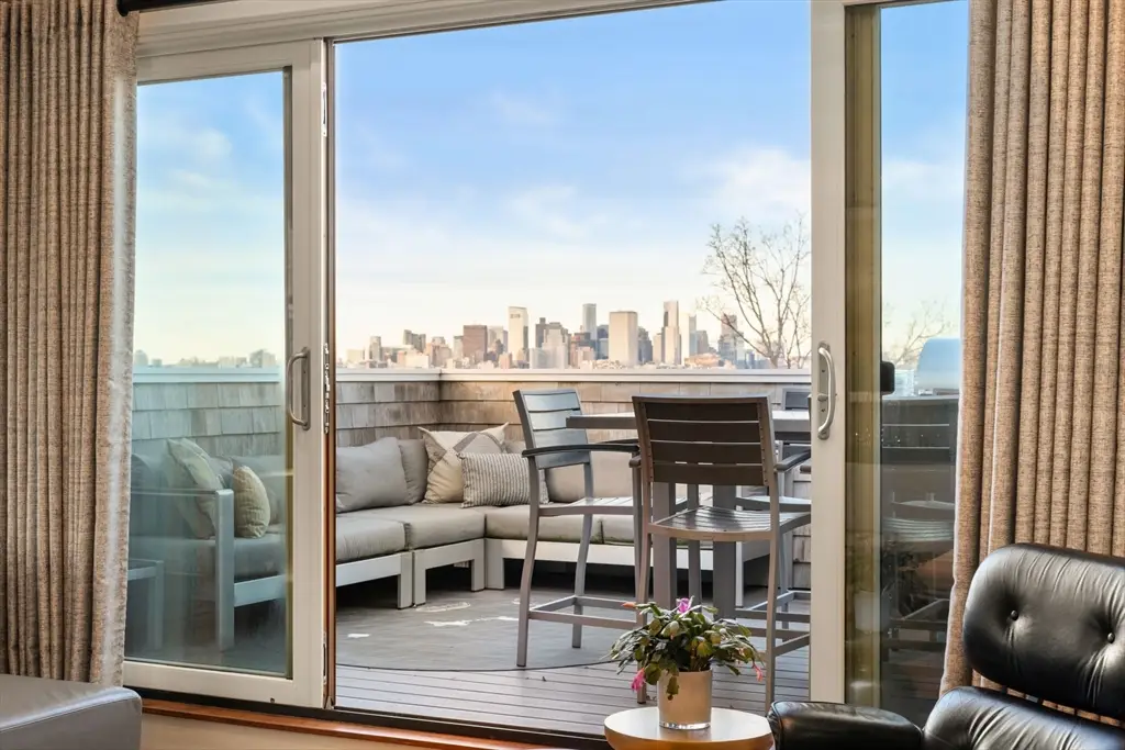 27 Salcombe St #2, Boston, MA 02125 - #1