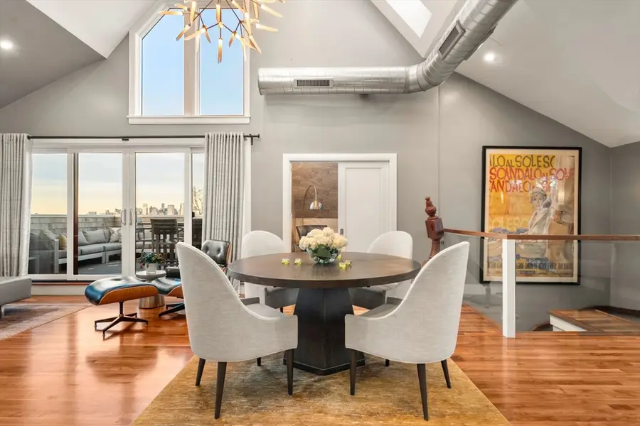 27 Salcombe St #2, Boston, MA 02125 - #3