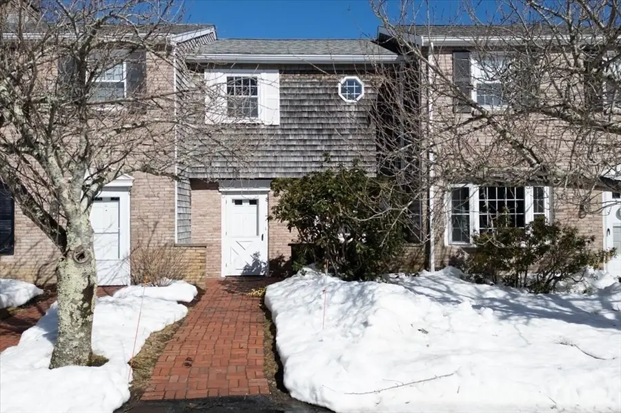 8 Captain Cook Ln #8, Centerville, MA 02632 - #2