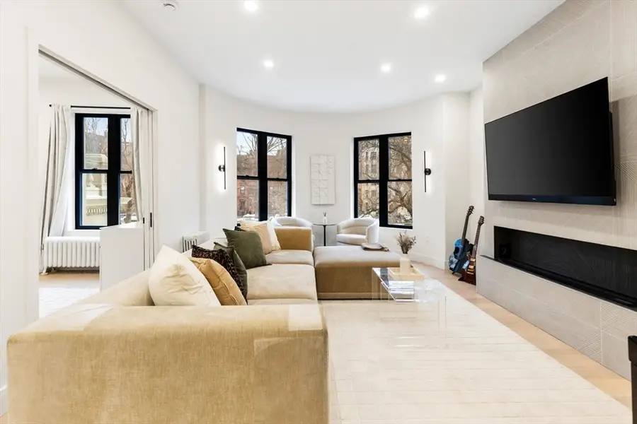 382 Commonwealth Ave #24, Boston, MA 02215 - #3