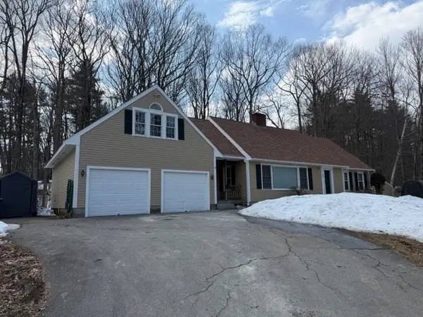 96 Townsend Street, Pepperell, MA 01463