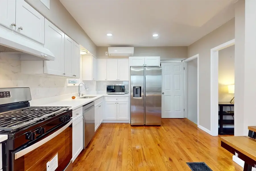 707 South Street, Waltham, MA 02453 - #3