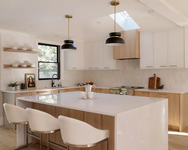 133 Fayerweather Street #133, Cambridge, MA 02138