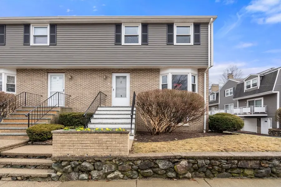 1 Circuit Lane #D, Watertown, MA 02472 - #2